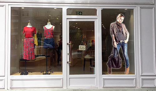 Hologramme pour devanture de magasin, boutique (rétroprojection holographique)