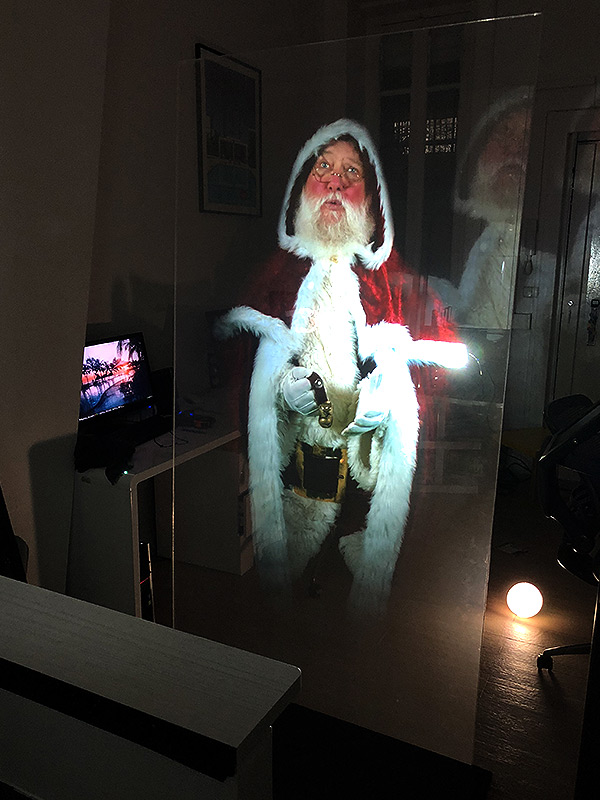 Père Noël holographique - PLV hologramme