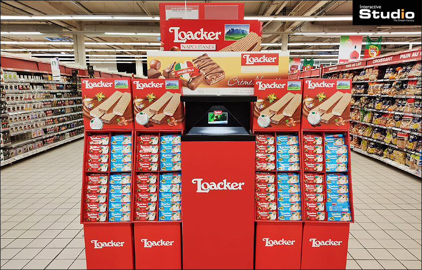 Installation magasin borne holographique Loacker Installation magasin borne holographique Loacker
